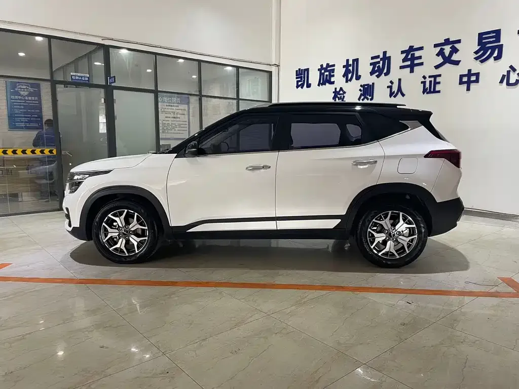 Kia KX3 — фото 6