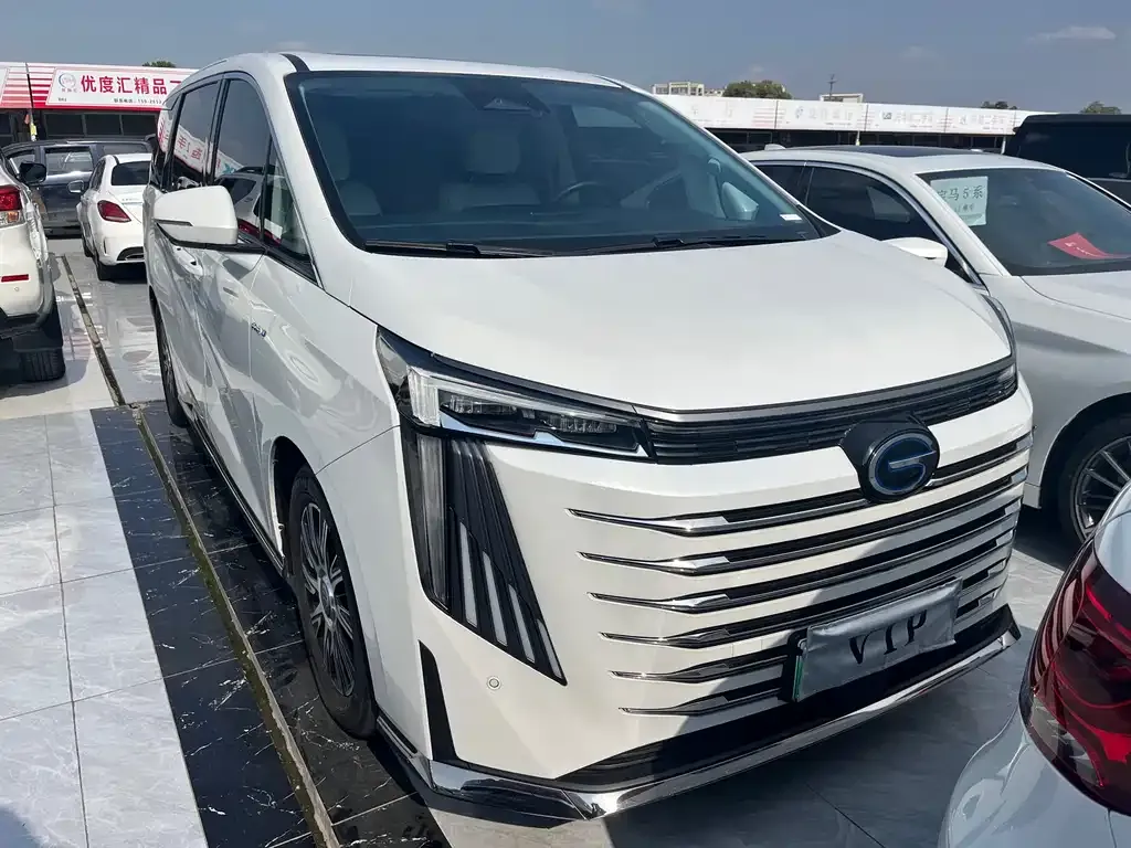 GAC Motor Trumpchi E9 — фото 10