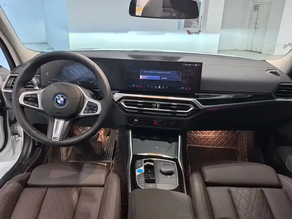 BMW i3 2024 из CN, фото 5