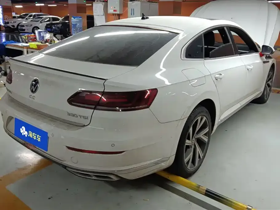 Volkswagen CC 2022 из CN, фото 5
