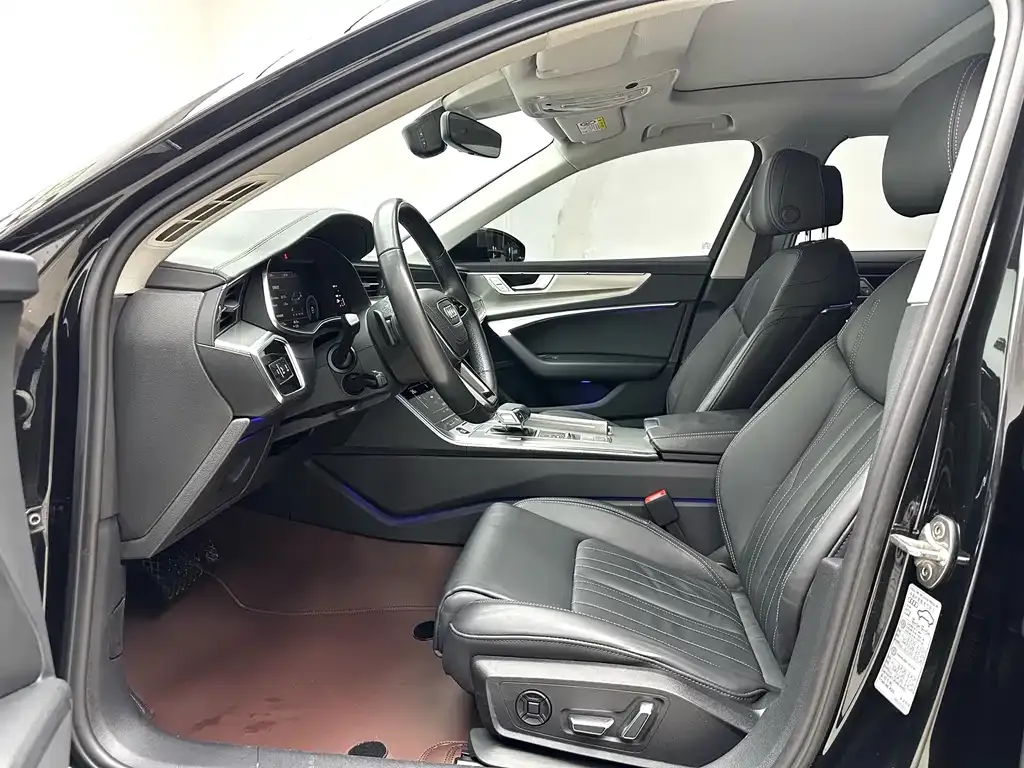 Audi A6L 2023 из CN, фото 5