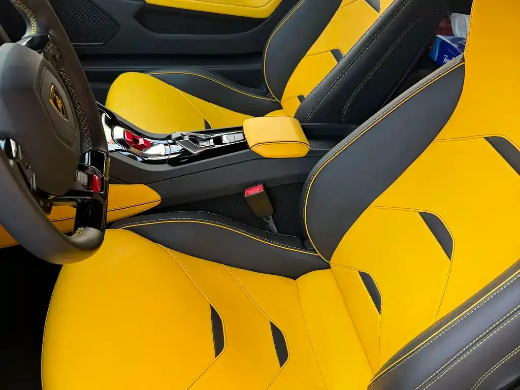 Lamborghini Huracan 2023 из CN, фото 2
