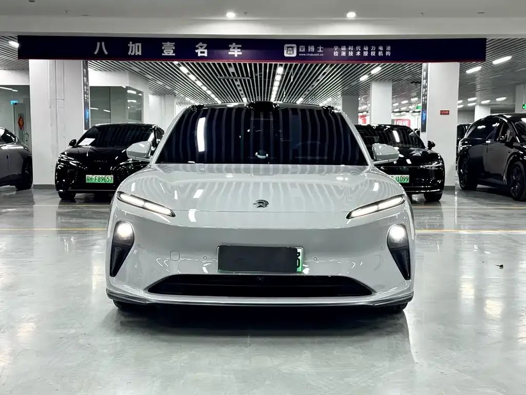 NIO ET5T — фото 4