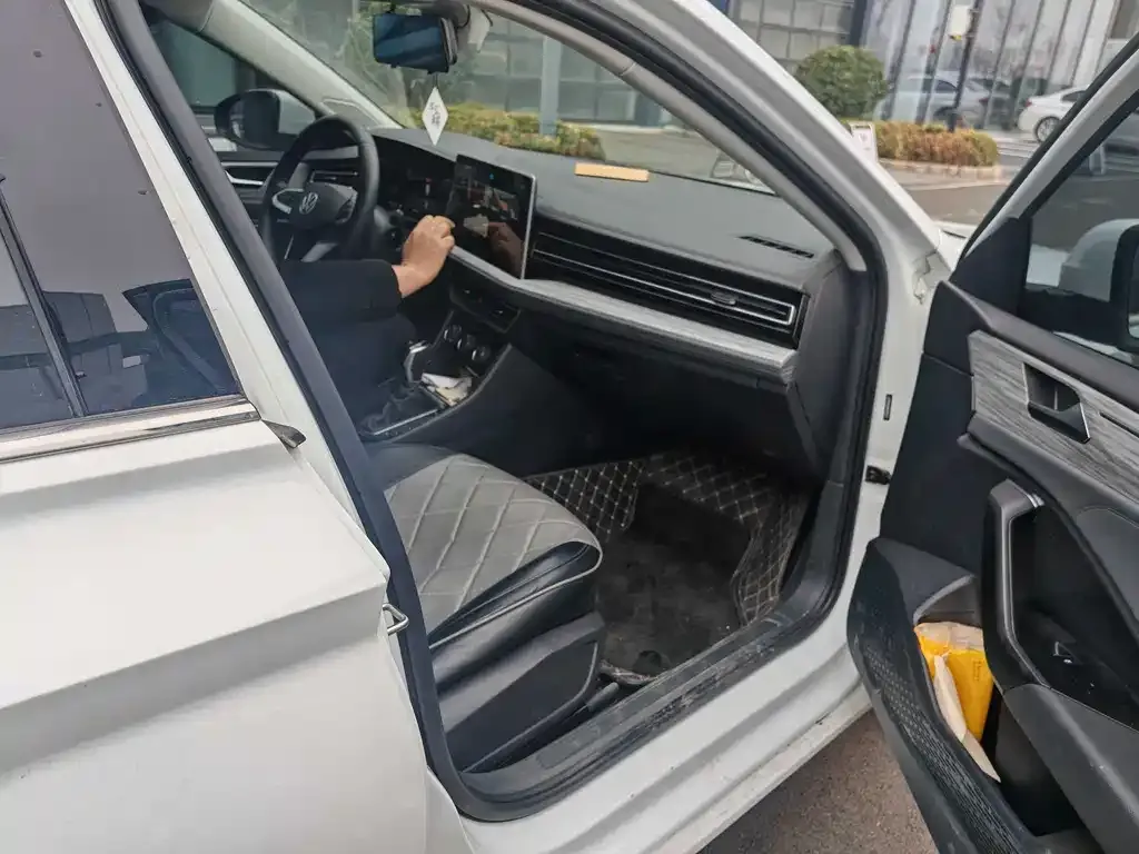 Volkswagen Sagitar 2023 из CN, фото 7