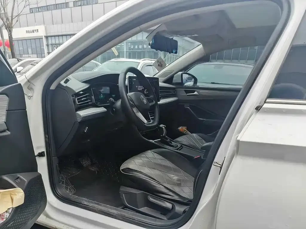 Volkswagen Sagitar 2023 из CN, фото 4