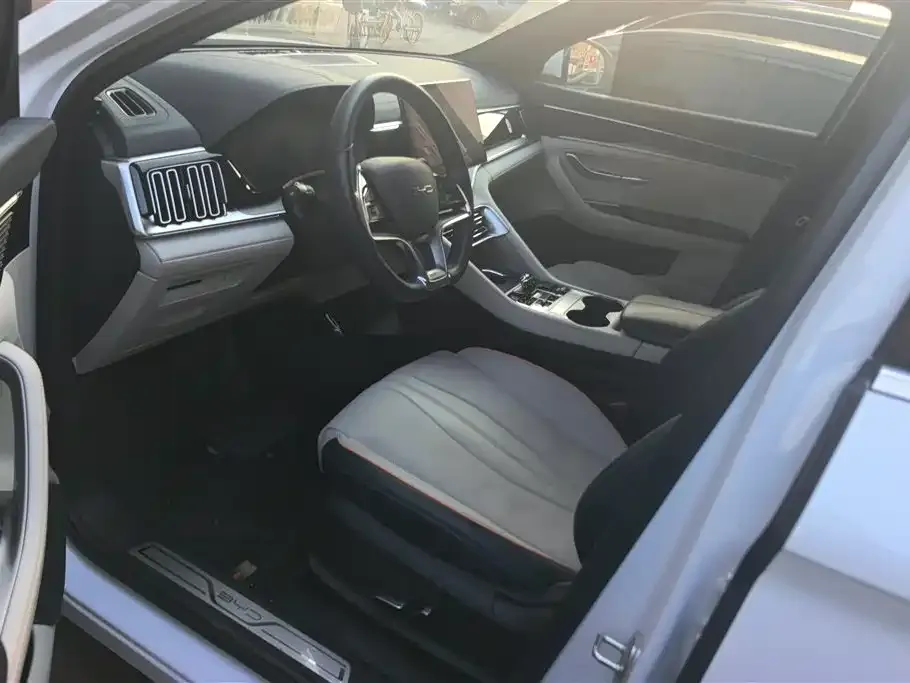 BYD Qin PLUS 2023 из CN, фото 6
