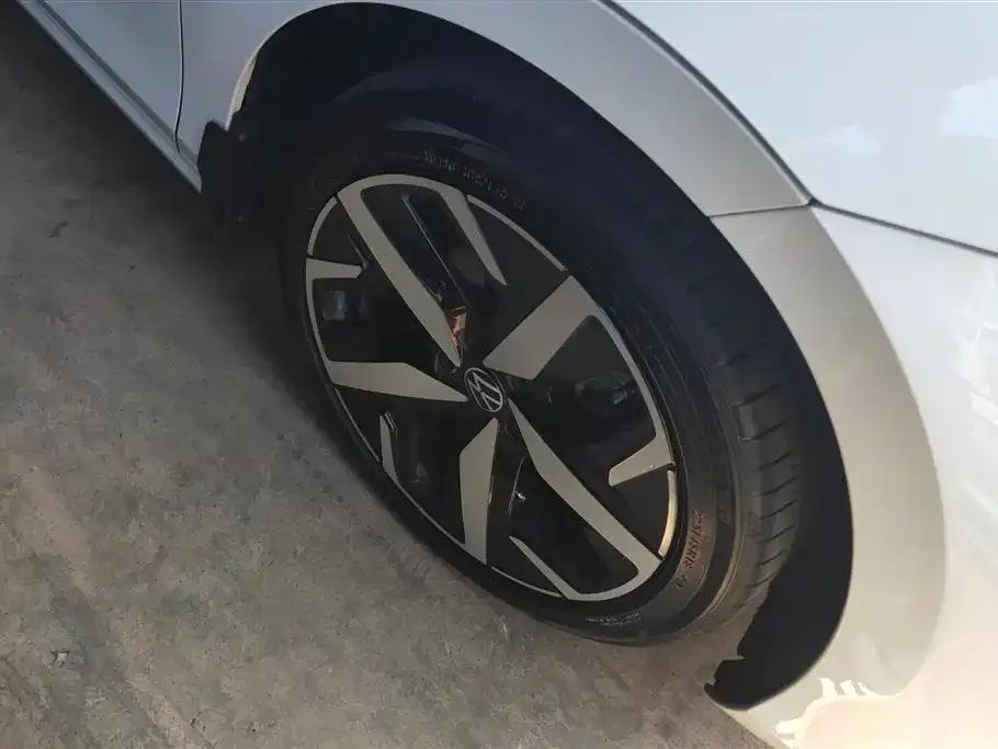 Volkswagen Lamando 2023 из CN, фото 3
