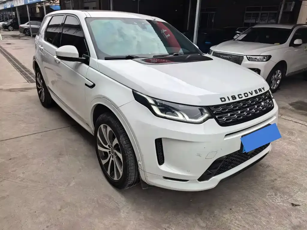 Land Rover Discovery Sport — фото 1