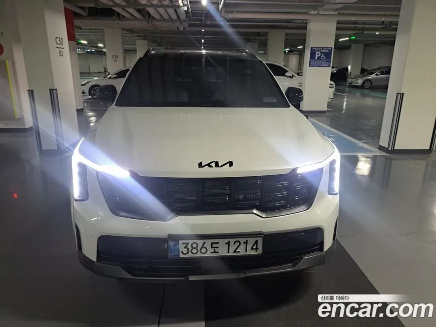 Kia Sorento — фото 1