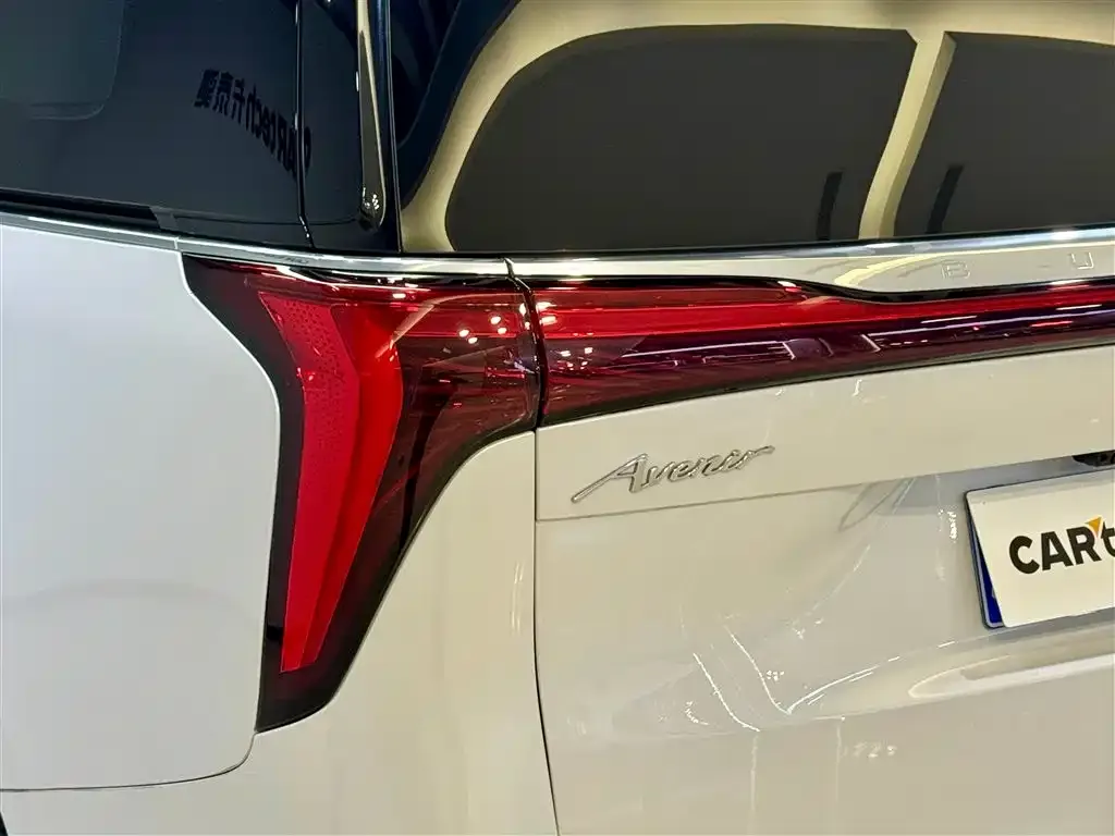 Buick Century 2023 из CN, фото 3
