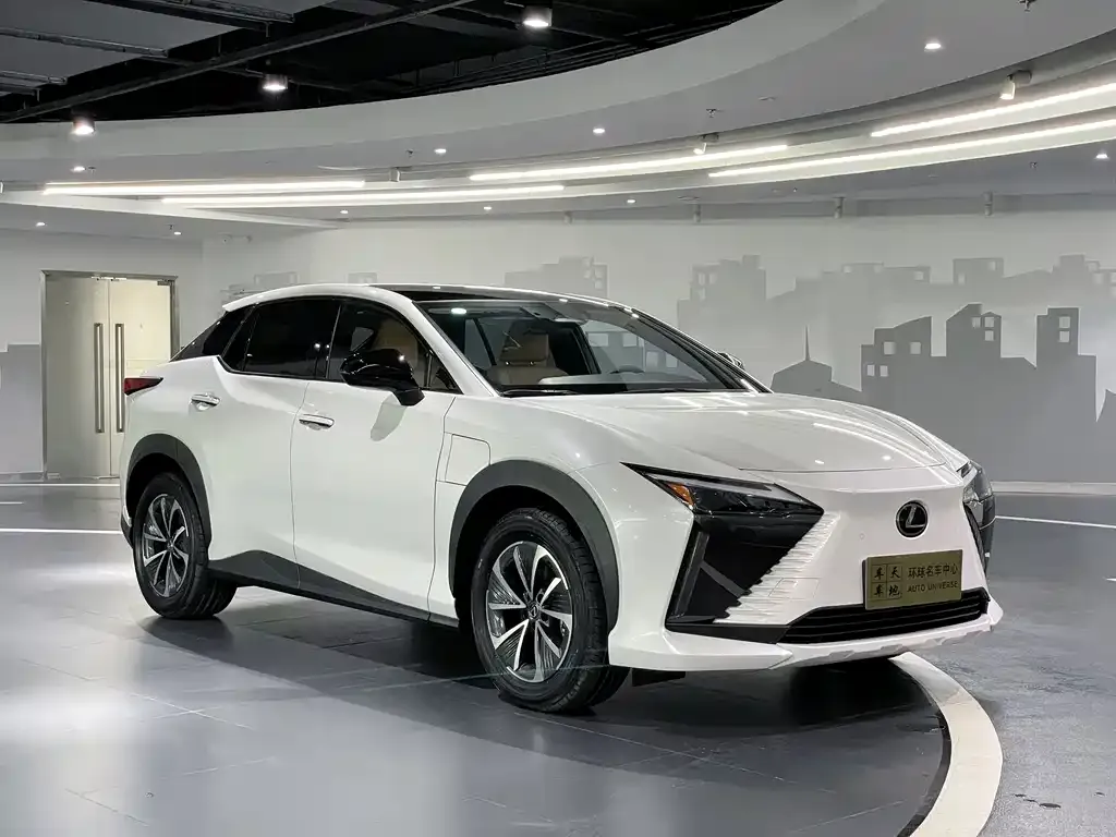 Lexus RZ — фото 4