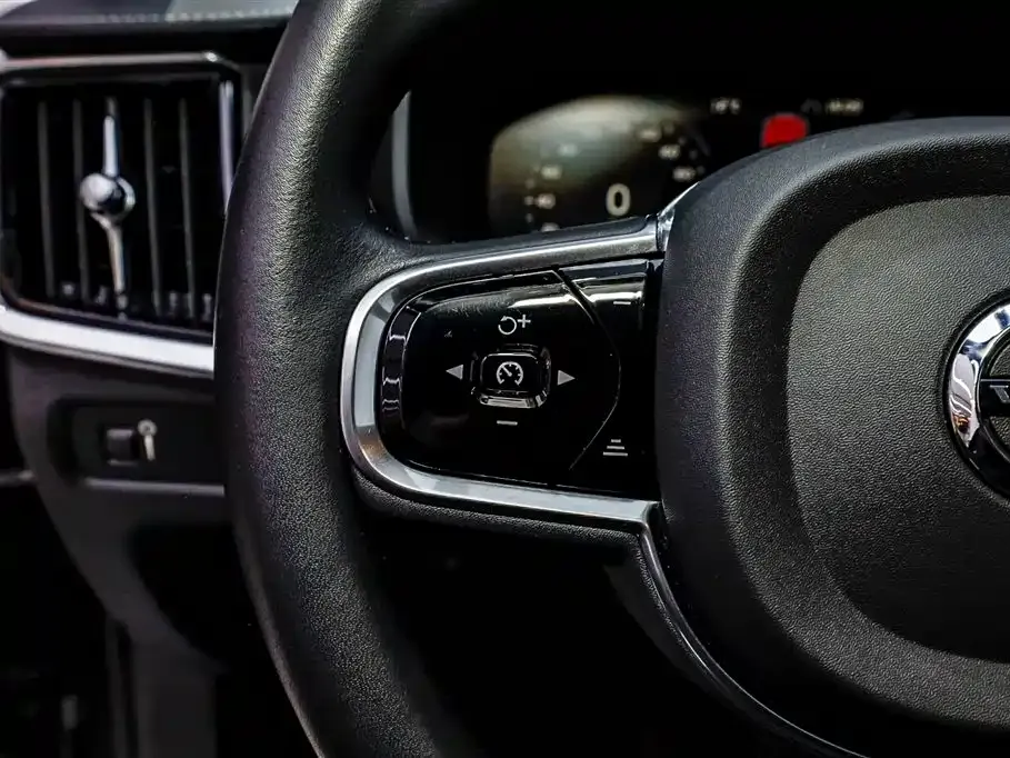 Volvo S90 2021 из CN, фото 8