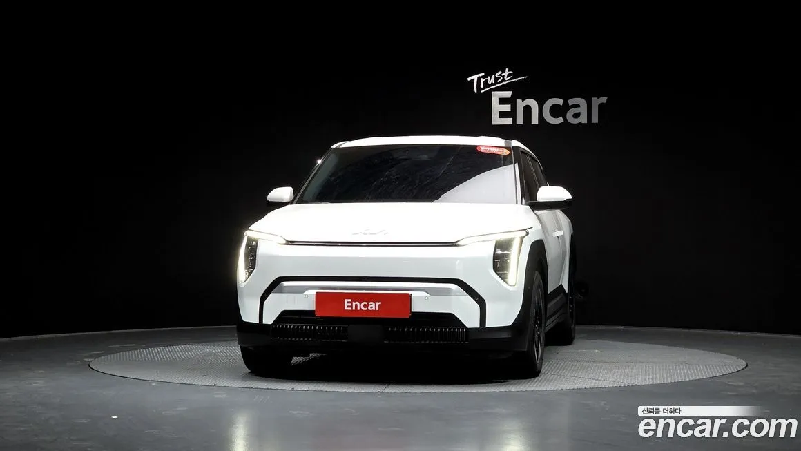 Kia EV3 — фото 10