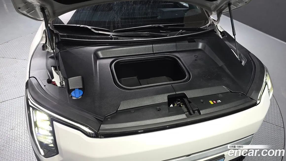 Kia EV3 — фото 8