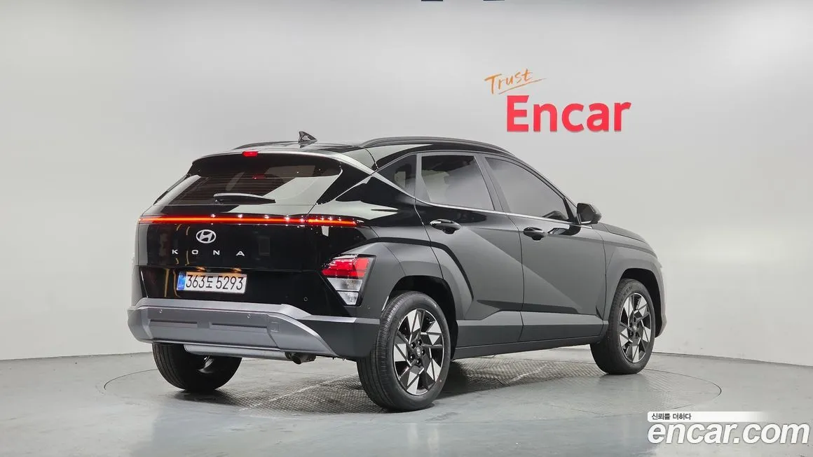 Hyundai Kona — фото 9
