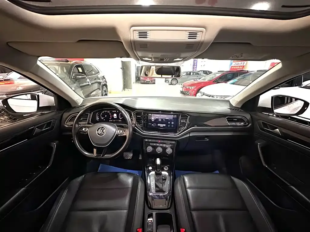Volkswagen T-Roc 2021 из CN, фото 5