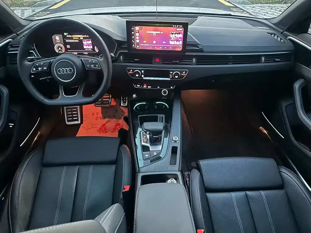 Audi A4L 2024 из CN, фото 8