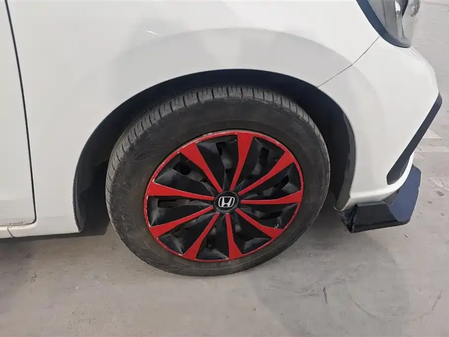 Honda Fit — фото 6