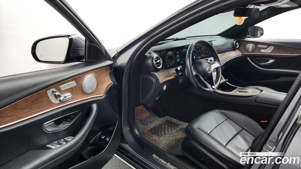 Mercedes-Benz E-Class 2021 из KR, фото 10
