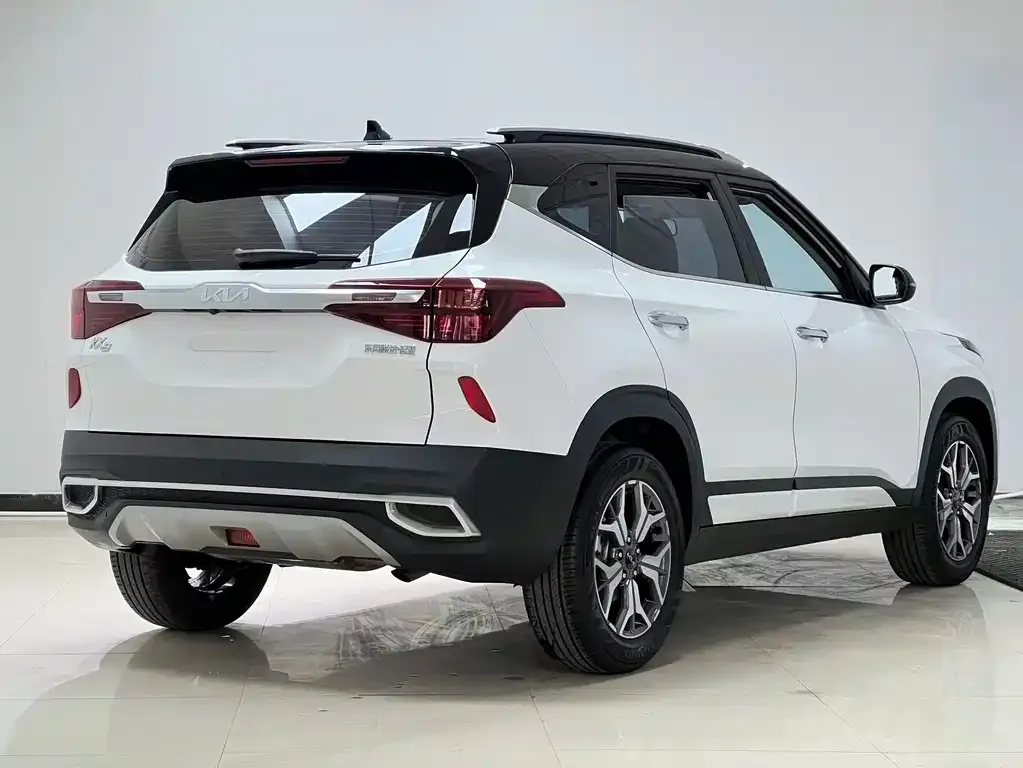 Kia KX3 2021 из CN, фото 2