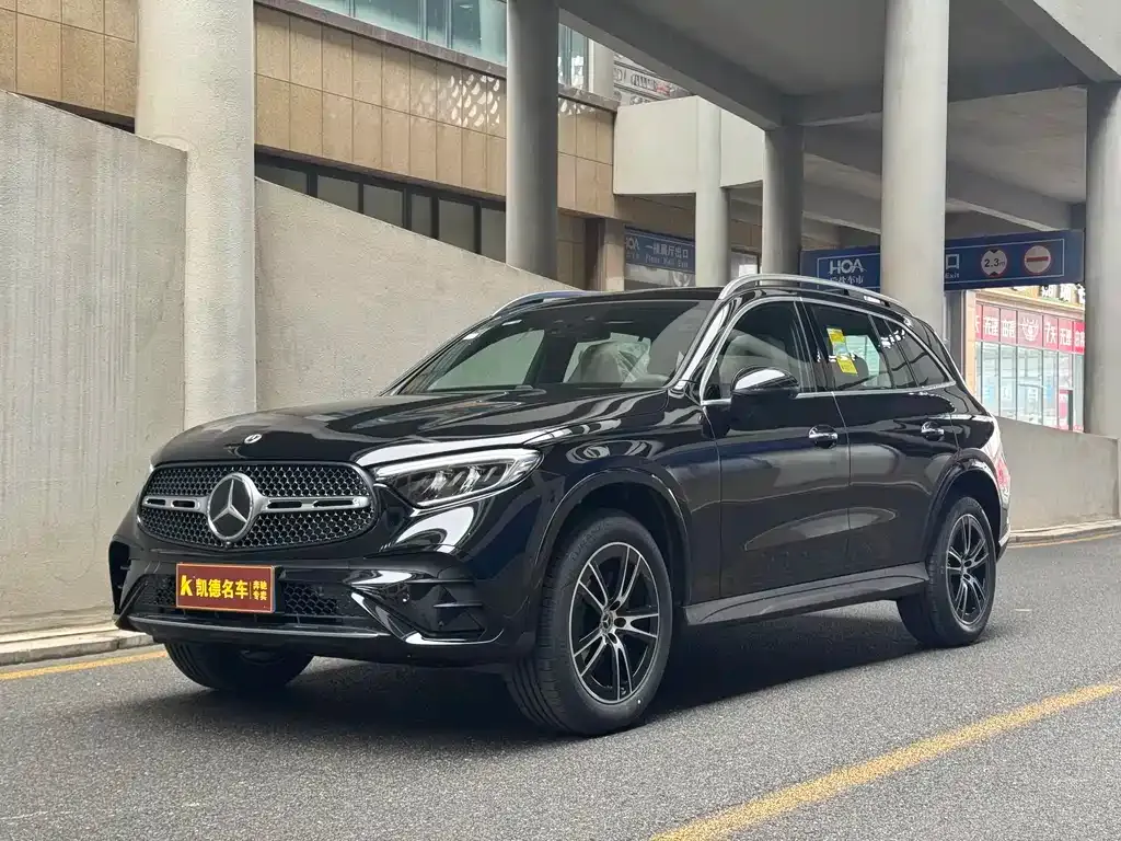 Mercedes-Benz GLC — фото 1