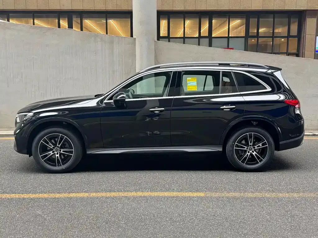 Mercedes-Benz GLC — фото 2
