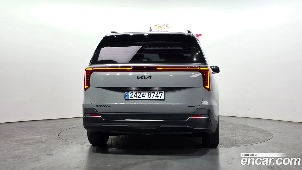 Kia Carnival 2025 из KR, фото 3