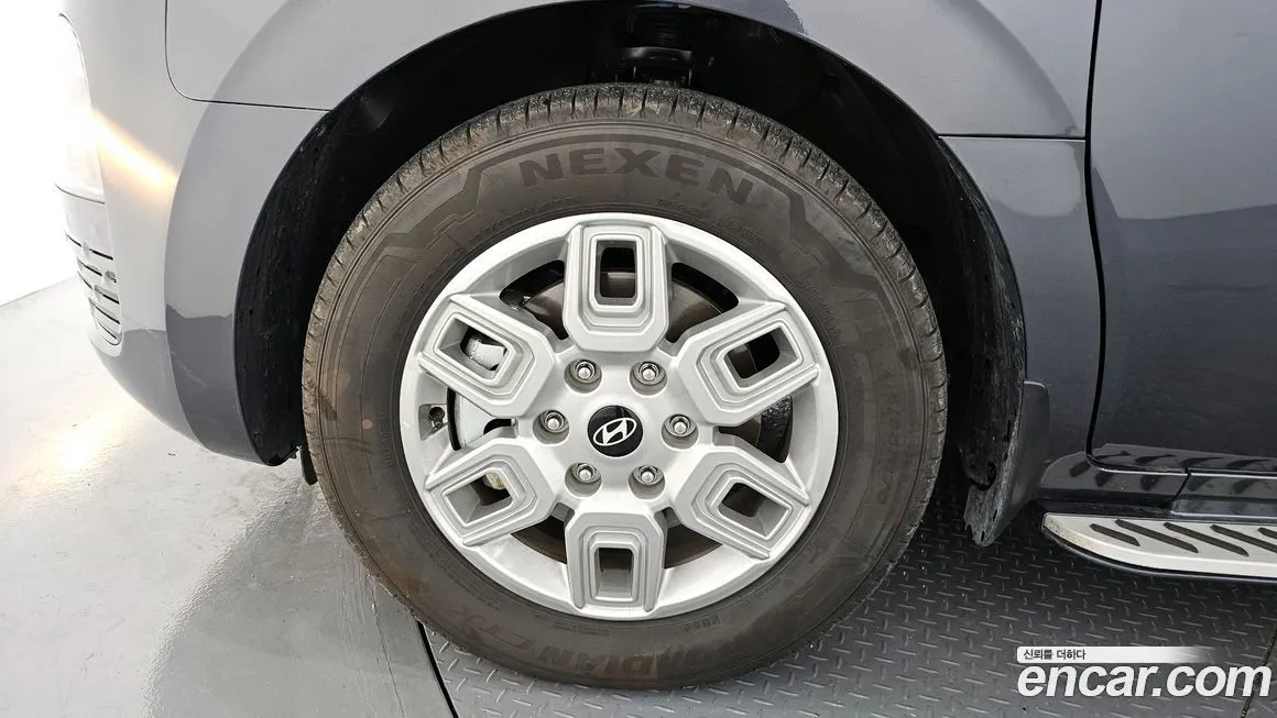 Hyundai Staria — фото 8