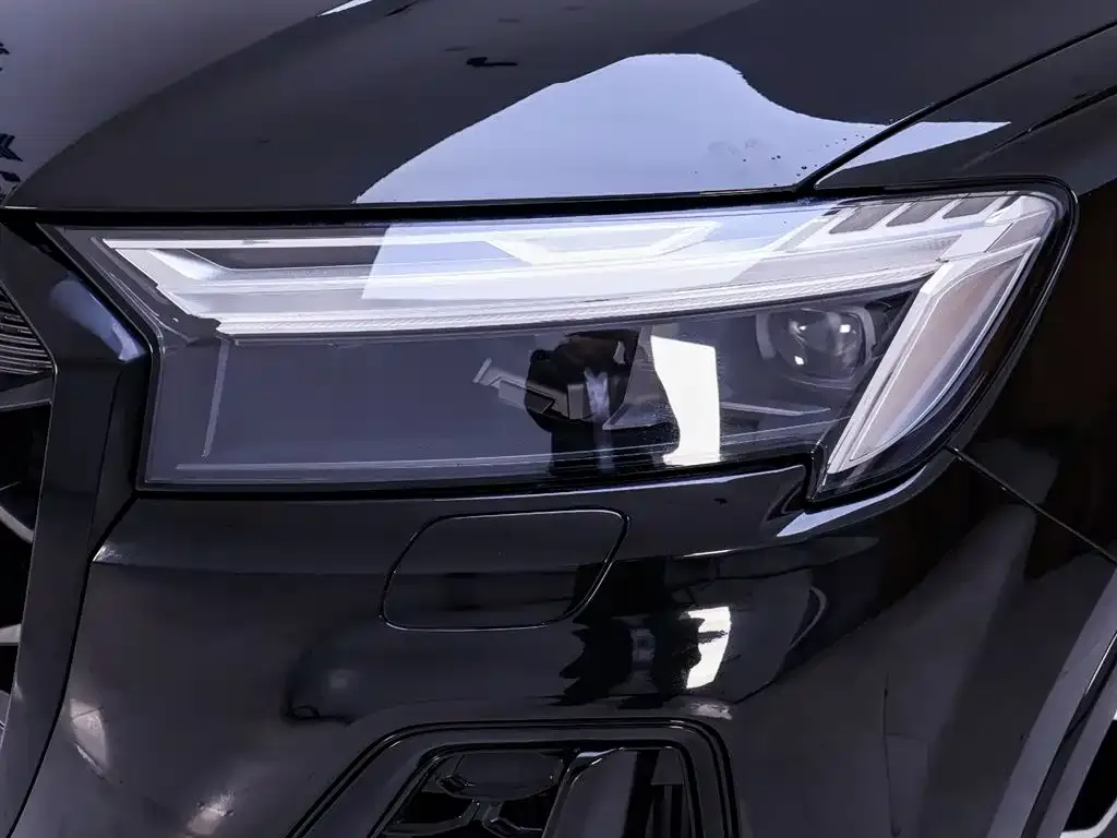 Audi Q7 2026 из CN, фото 9