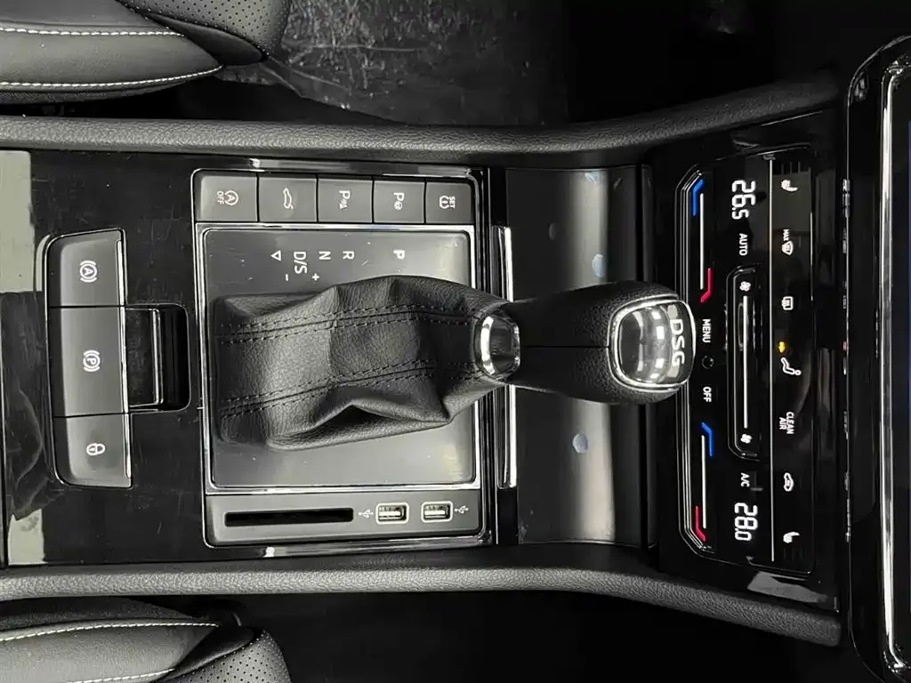 Skoda Superb — фото 6