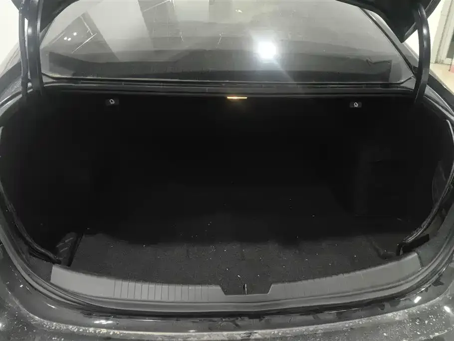 Chevrolet Malibu XL 2022 из CN, фото 2