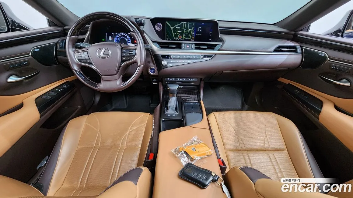 Lexus ES 2021 из KR, фото 9