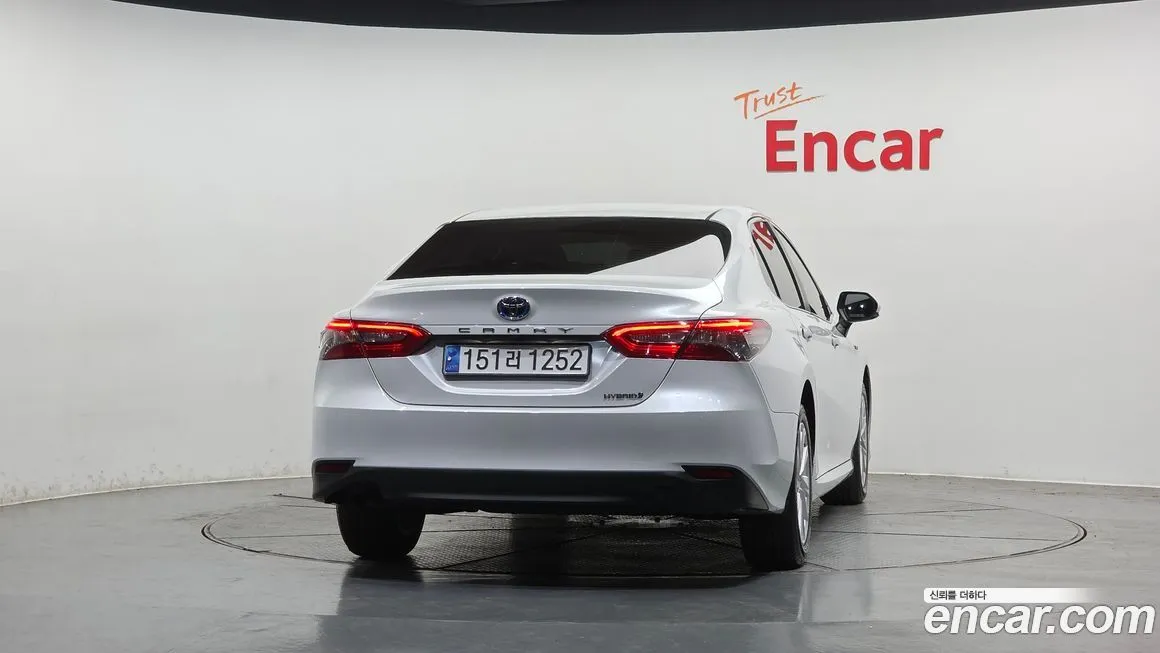 Toyota Camry 2024 из KR, фото 2