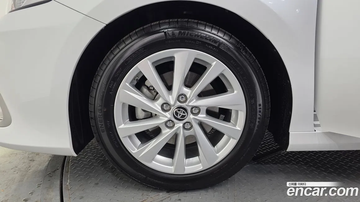 Toyota Camry 2024 из KR, фото 7