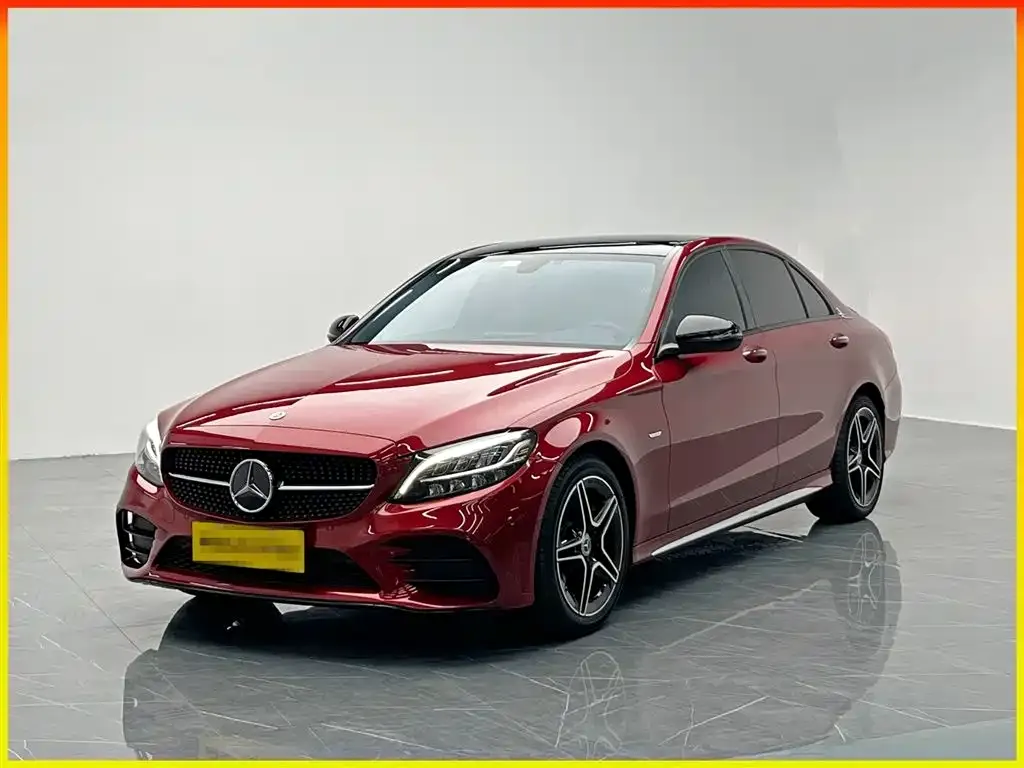 Mercedes-Benz C-Class — фото 1
