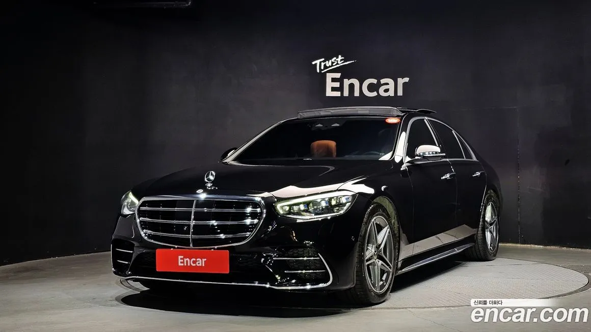 Mercedes-Benz S-Class — фото 1