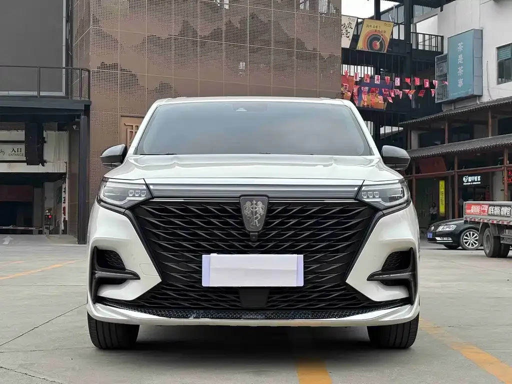 Roewe iMAX8 — фото 9