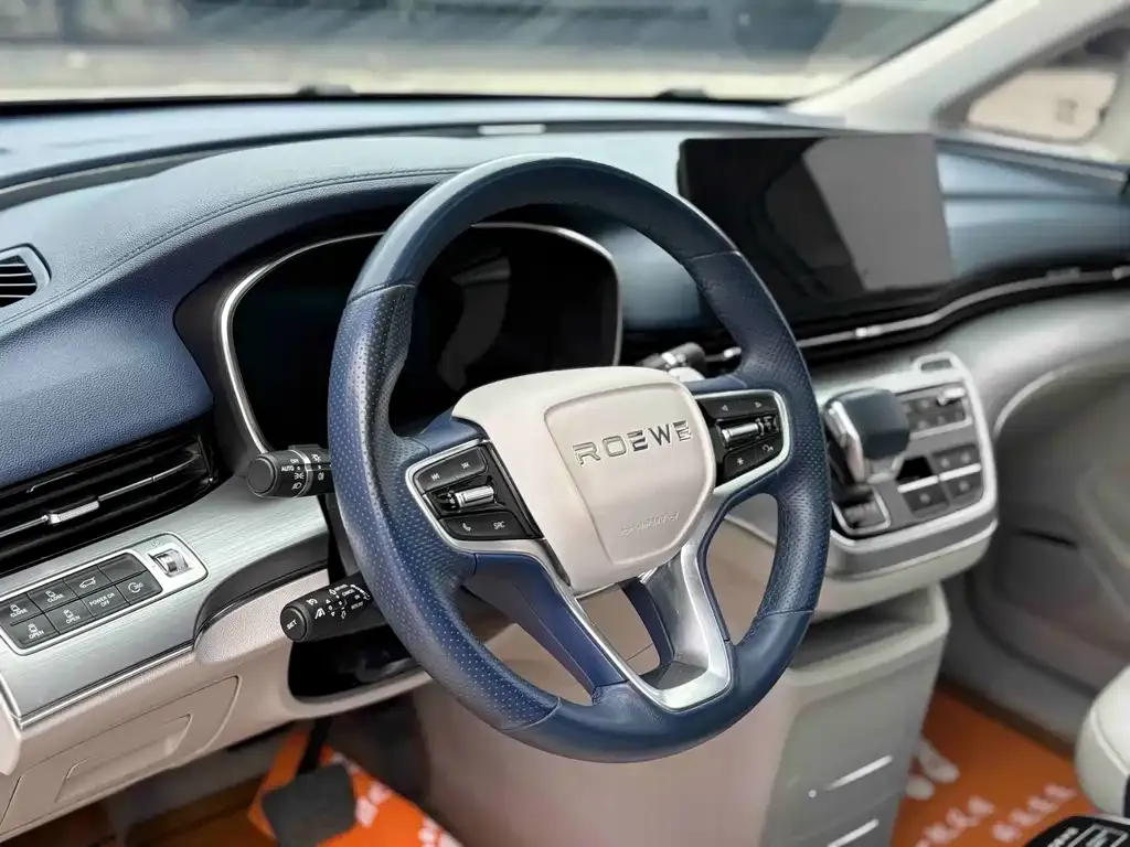 Roewe iMAX8 — фото 4