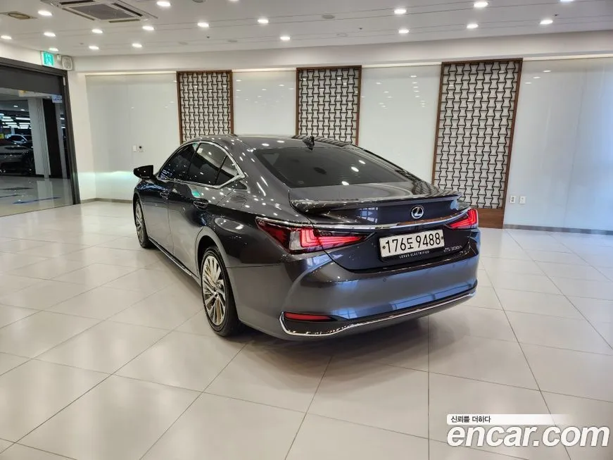 Lexus ES 2026 из KR, фото 4
