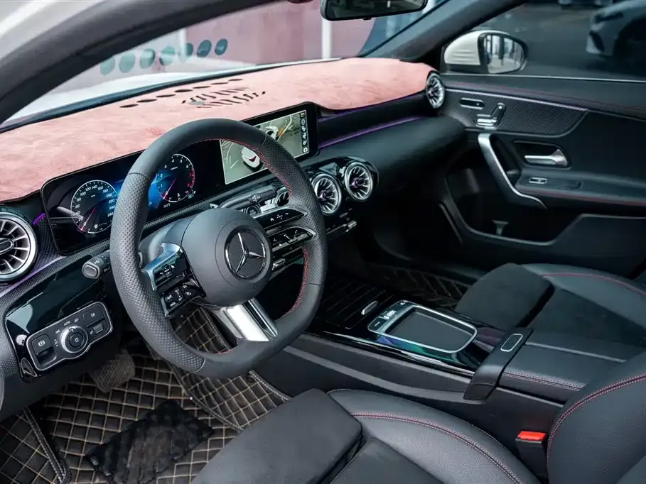 Mercedes-Benz A-Class 2025 из CN, фото 2