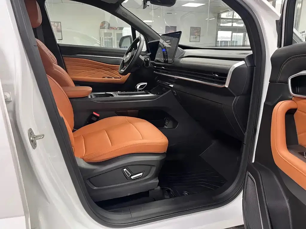 Geely Haoyue L 2026 из CN, фото 6