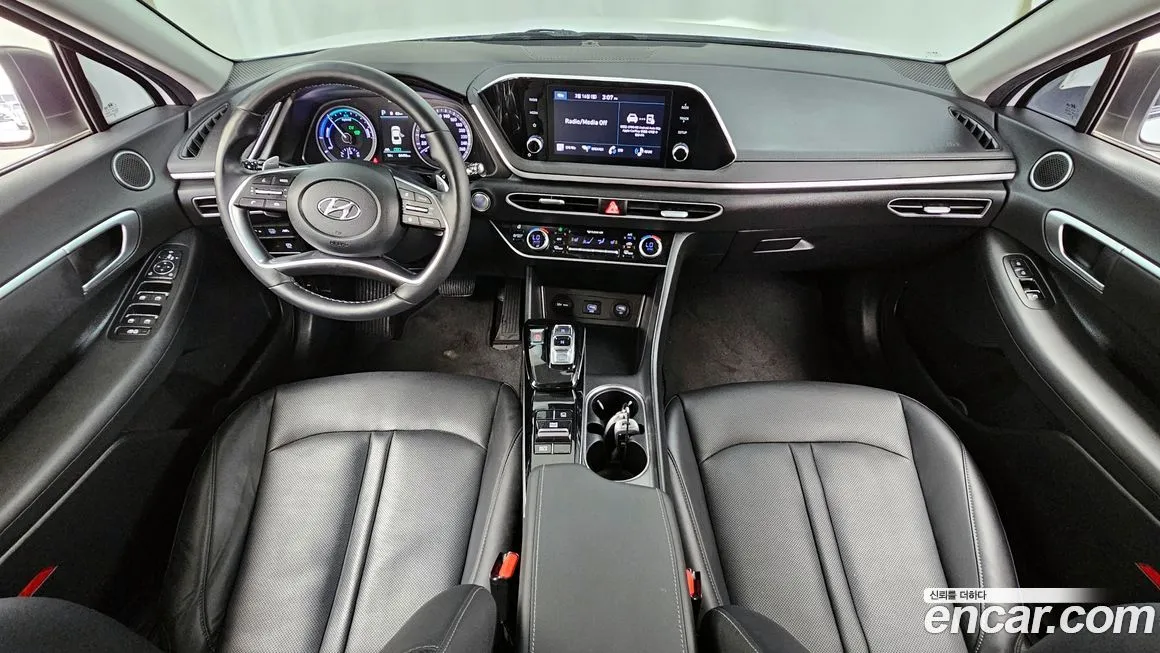 Hyundai Sonata 2022 из KR, фото 8