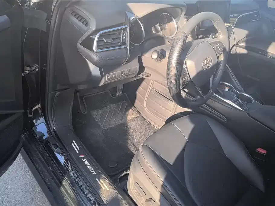 Toyota Camry 2022 из CN, фото 5