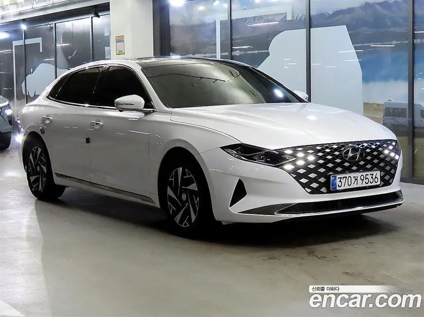 Hyundai Grandeur 2022 из KR, фото 1