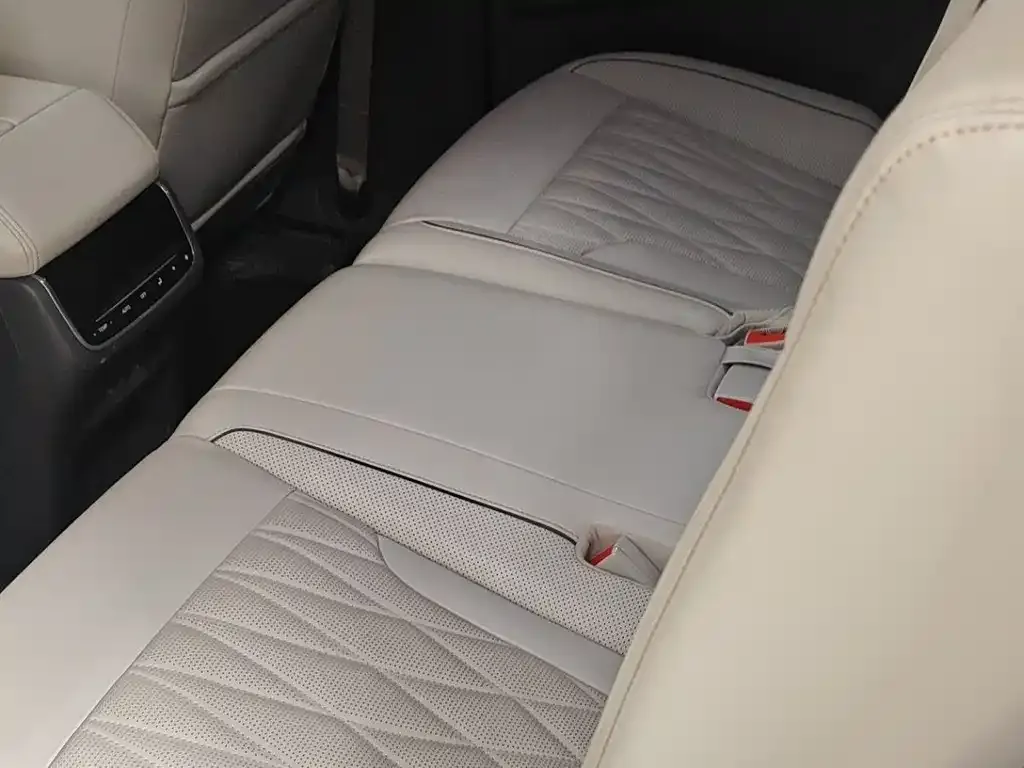 GAC Motor Trumpchi GS8 — фото 7