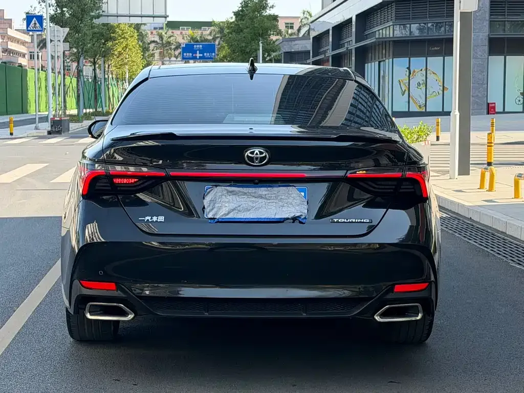 Toyota Avalon 2021 из CN, фото 9