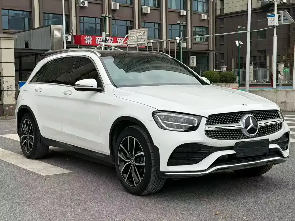 Mercedes-Benz GLC — фото 6