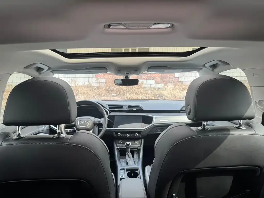 Audi Q3 Sportback 2023 из CN, фото 3
