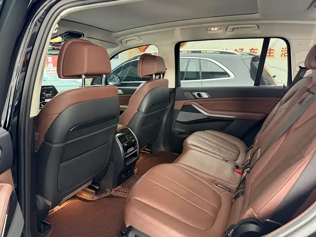 BMW X7 2021 из CN, фото 6