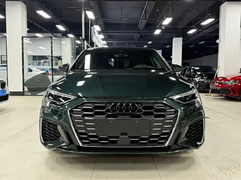 Audi A3 2022 из CN, фото 6